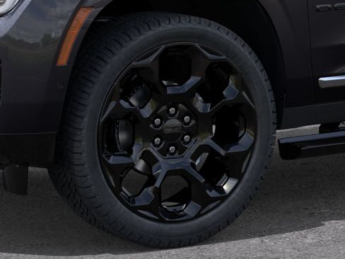 New 2026 GMC Yukon XL Denali w/ Denali Reserve Package AWD/4WD image 9