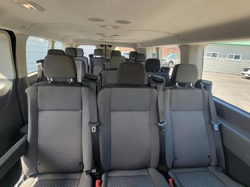 Used 2024 Ford Transit 350 XLT RWD image 29