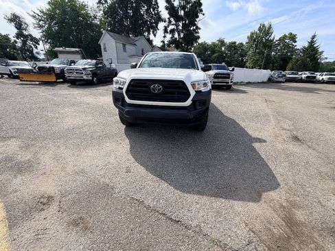Used 2019 Toyota Tacoma SR RWD image 27