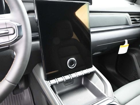 New 2026 GMC Terrain AT4 w/ Convenience Package III image 20