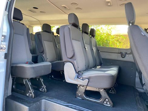 Used 2024 Ford Transit 350 XLT RWD image 31