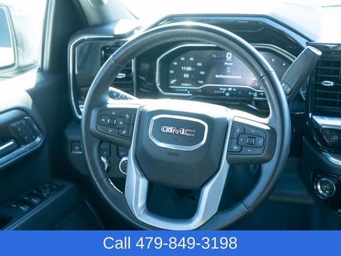 Used 2025 GMC Sierra 1500 SLT image 30