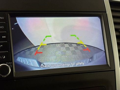 Used 2020 Nissan Frontier SV w/ Midnight Edition Floor Mats image 14