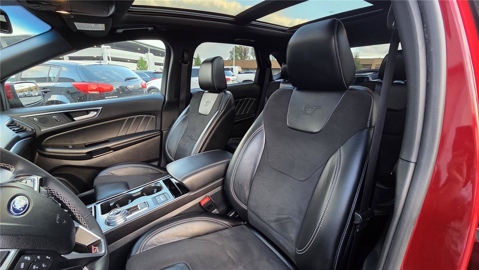 Used 2020 Ford Edge ST w/ Equipment Group 401A AWD/4WD image 18