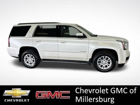 Used 2015 GMC Yukon SLT AWD/4WD image 2