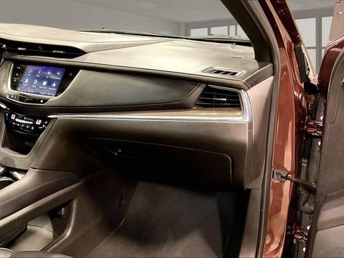 Used 2022 Cadillac XT5 Premium Luxury w/ Platinum Package AWD/4WD image 26