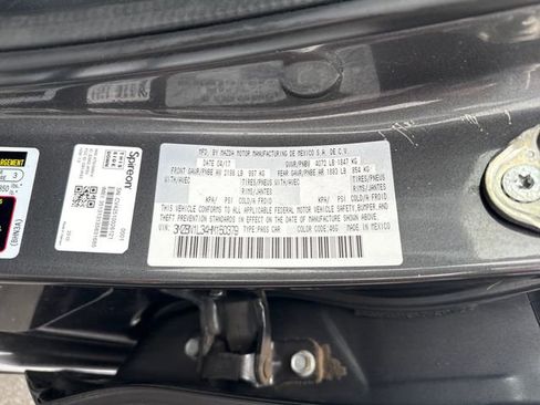 Used 2017 MAZDA MAZDA3 Touring FWD image 17