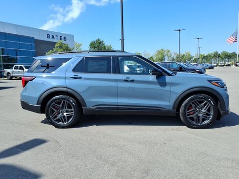 New 2026 Ford Explorer ST w/ Sun And Sound Package AWD/4WD image 2