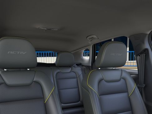 New 2026 Chevrolet Trax ACTIV w/ Driver Confidence Package FWD image 24