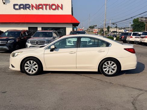 Used 2015 Subaru Legacy 2.5i Premium w/ Moonroof Package AWD/4WD image 3