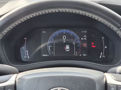 Used 2025 Toyota Grand Highlander AWD image 16