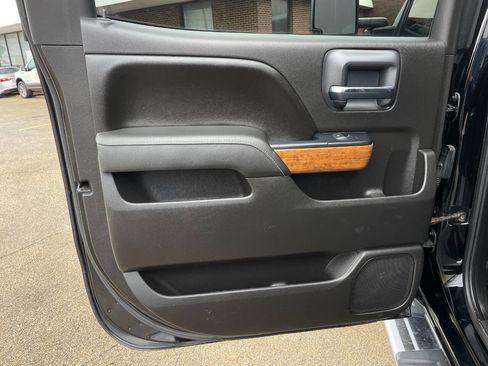 Used 2017 Chevrolet Silverado 2500 High Country w/ Duramax Plus Package image 25