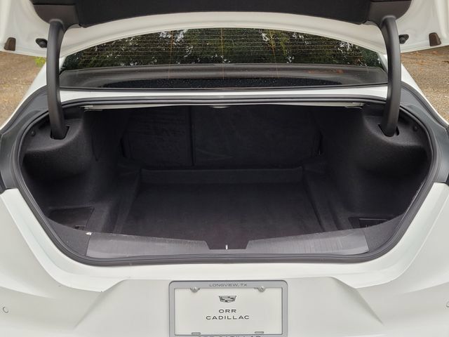 Used 2023 Cadillac CT4 Luxury w/ Cold Weather Package RWD image 9