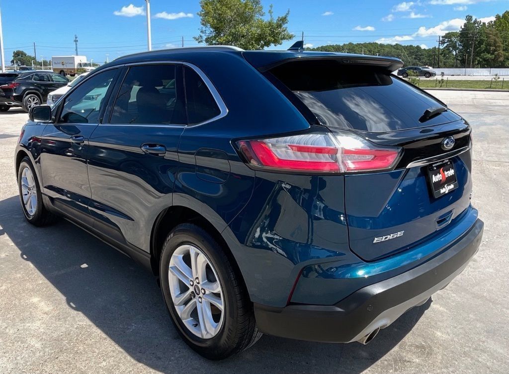 Used 2020 Ford Edge SEL w/ Convenience Package FWD image 3