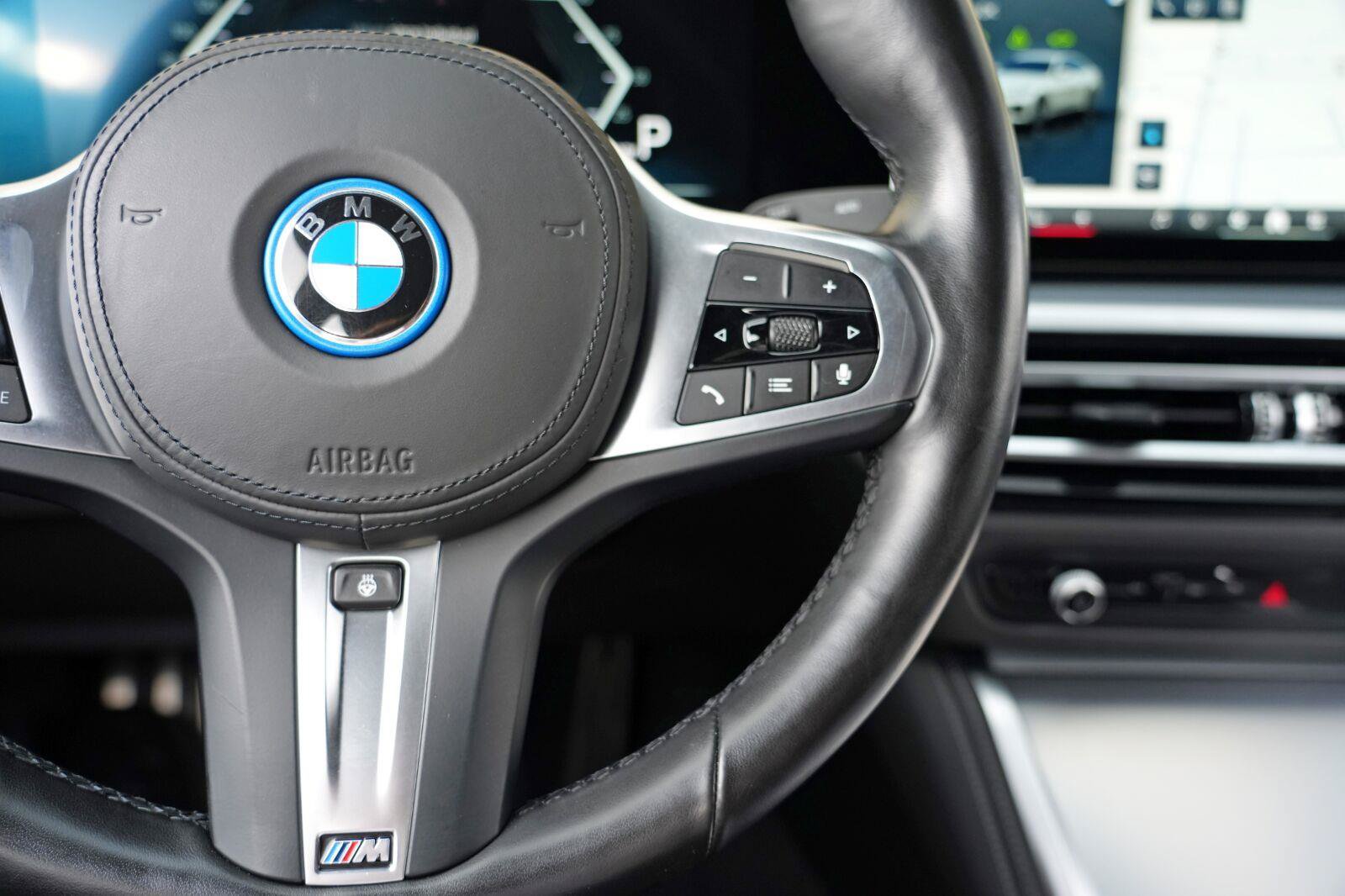 Used 2024 BMW i4 eDrive40 w/ M Sport Package RWD image 23