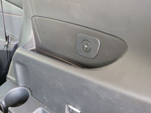 Used 2026 Ford Explorer Active image 42