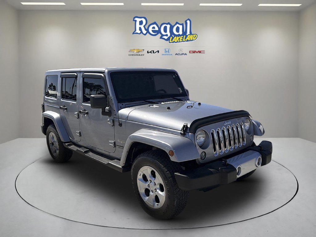Used 2014 Jeep Wrangler Unlimited Sahara w/ Max Tow Package AWD/4WD image 1