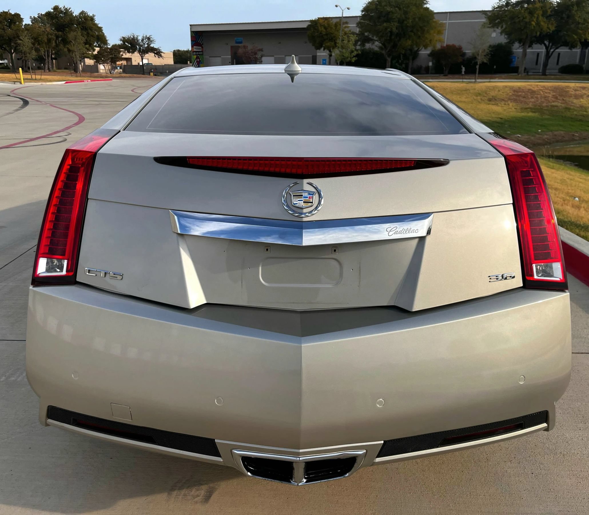 Used 2014 Cadillac CTS Coupe RWD image 10