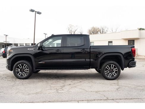 New 2026 GMC Sierra 1500 AT4 w/ AT4 Premium Package image 4