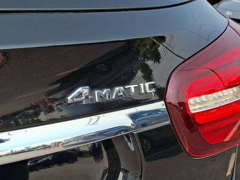 Used 2019 Mercedes-Benz GLA 250 4MATIC image 36