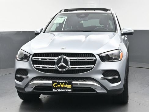 Used 2025 Mercedes-Benz GLE 450e 4MATIC w/ Winter Package image 9