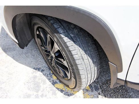 Used 2022 Toyota Corolla Cross LE FWD image 33