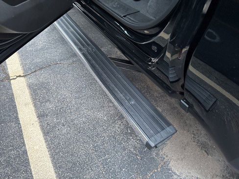 Used 2023 GMC Sierra 1500 Denali w/ Denali Reserve Package image 10