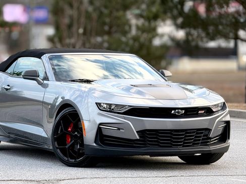 Used 2020 Chevrolet Camaro SS image 42