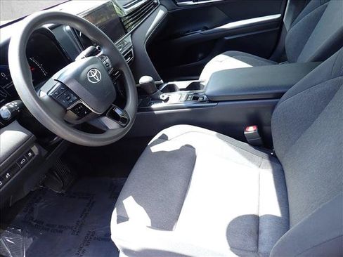 Used 2025 Toyota Camry LE FWD image 10