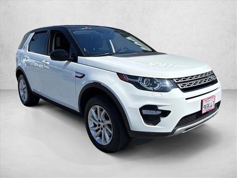 Used 2017 Land Rover Discovery Sport HSE image 3