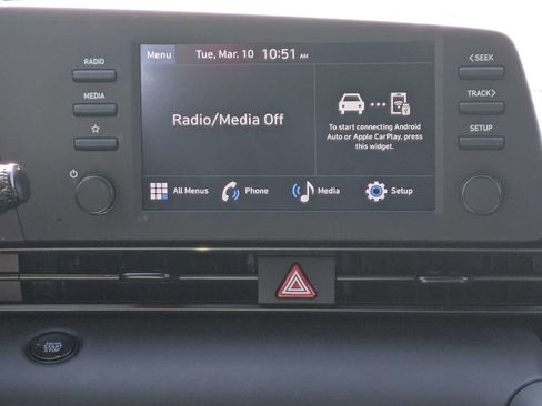 New 2026 Hyundai Elantra Sport FWD image 17