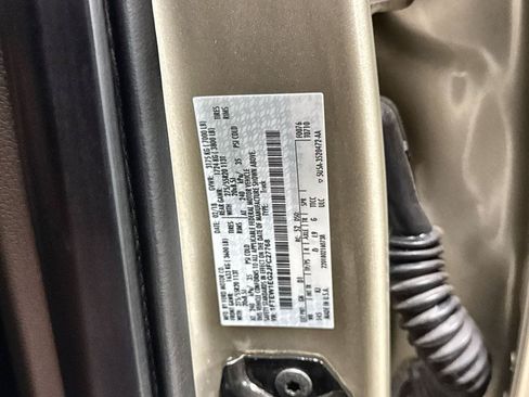 Used 2018 Ford F150 King Ranch w/ Equipment Group 601A Luxury AWD/4WD image 33