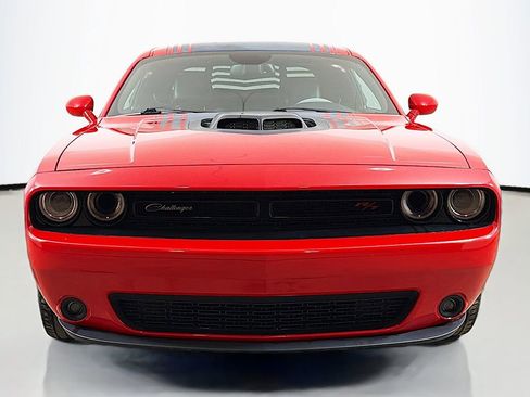 Used 2015 Dodge Challenger R/T Plus RWD image 11