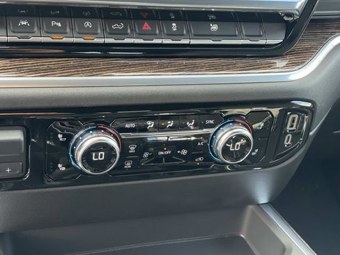 New 2026 GMC Sierra 1500 Elevation w/ Preferred Package image 16