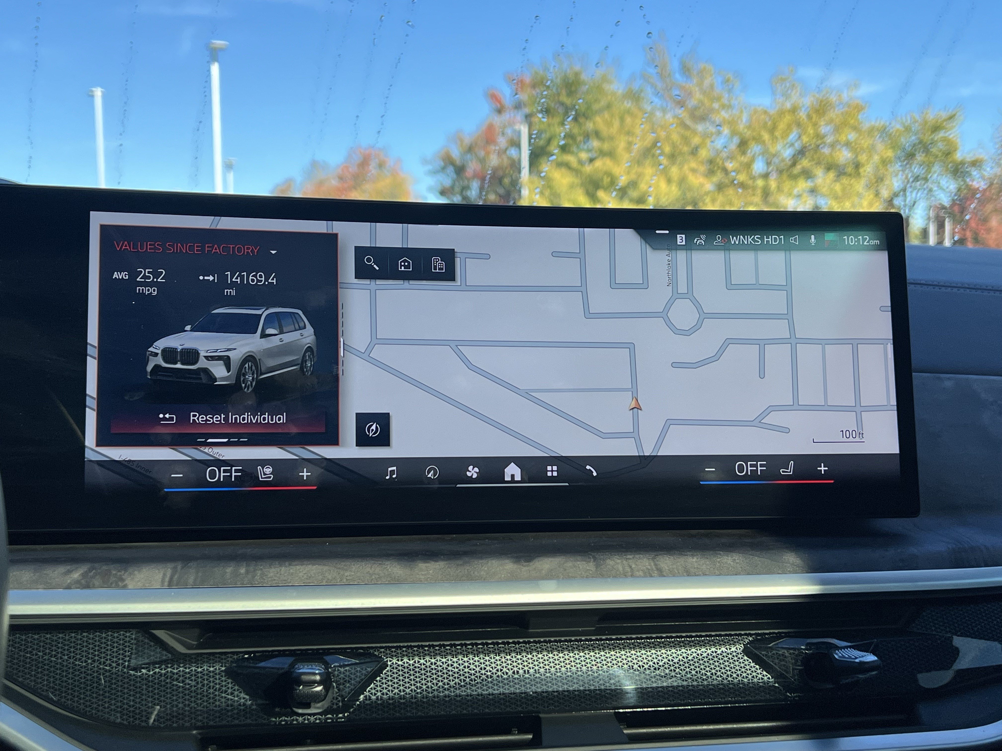 Certified 2026 BMW X7 xDrive40i w/ M Sport Package AWD/4WD image 25
