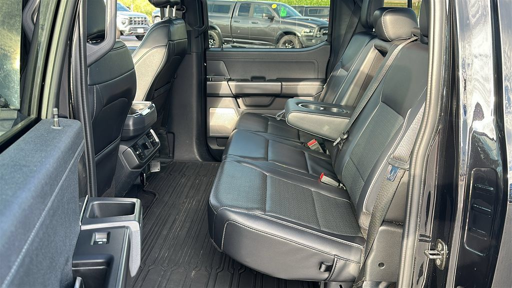 Used 2024 Ford F150 Lariat AWD/4WD image 27