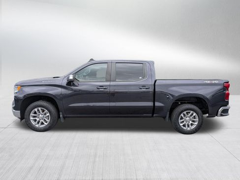 Used 2023 Chevrolet Silverado 1500 LT AWD/4WD image 3