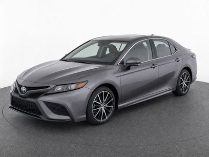 Used 2024 Toyota Camry SE w/ Cold Weather Package