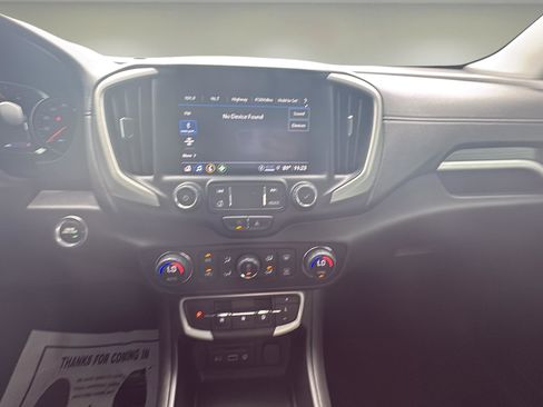 Used 2023 GMC Terrain SLT image 10