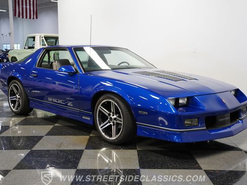 Used 1987 Chevrolet Camaro LT RWD image 17