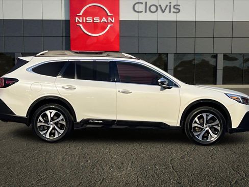 Used 2022 Subaru Outback Touring XT w/ Popular Package #2 image 9