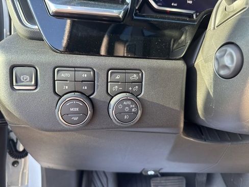 New 2026 Chevrolet Silverado 1500 LTZ w/ Z71 Off-Road Package image 19