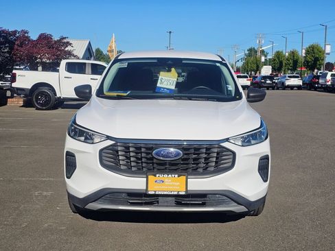 Certified 2024 Ford Escape Active AWD/4WD image 3