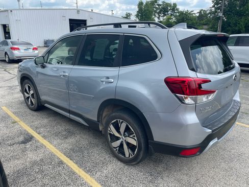 Used 2021 Subaru Forester Touring w/ Popular Package #2 AWD/4WD image 2