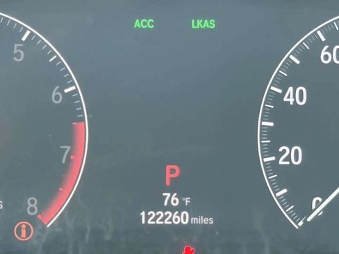 Used 2018 Honda Accord Sport image 31