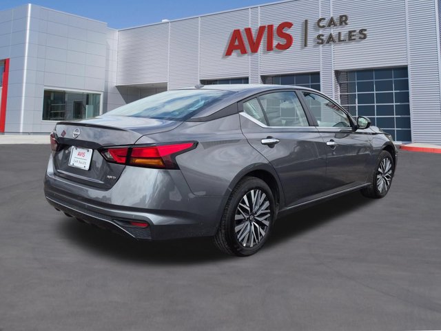 Used 2025 Nissan Altima 2.5 SV AWD/4WD image 5