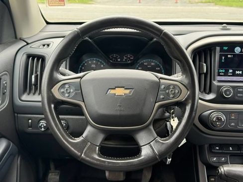 Used 2016 Chevrolet Colorado Z71 AWD/4WD image 10