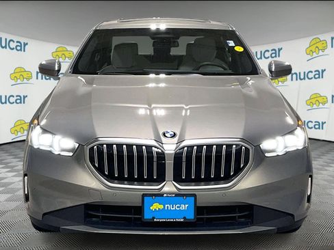Used 2024 BMW 540i xDrive w/ Convenience Package image 2