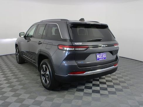 Used 2023 Jeep Grand Cherokee 4WD 4xe image 26