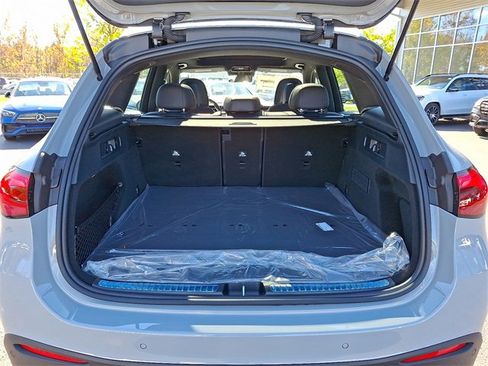 Used 2026 Mercedes-Benz GLC 43 AMG GLC 43 AMG image 23